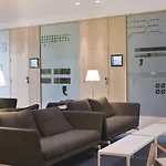 クオリティホテルエキスポ 4*