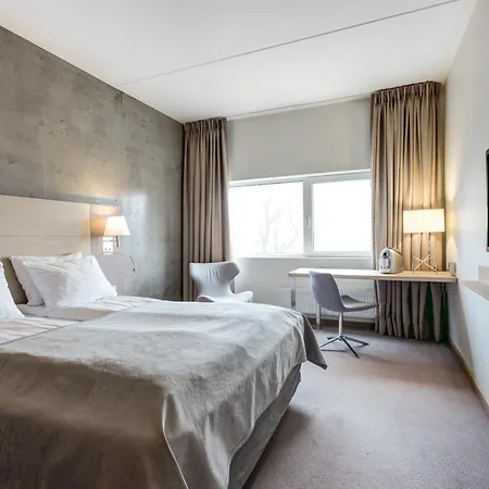 퀄리티 엑스포 4* 포르네부