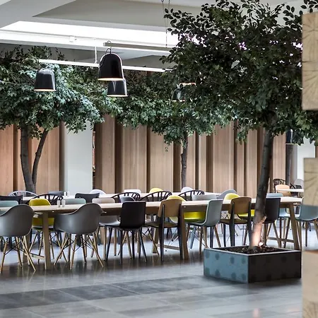 퀄리티 엑스포 4*