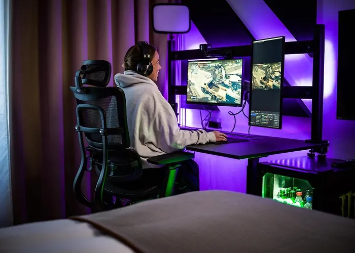 Quality Expo Hotell 4*