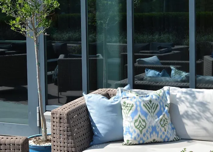 Quality Expo Hotell 4*